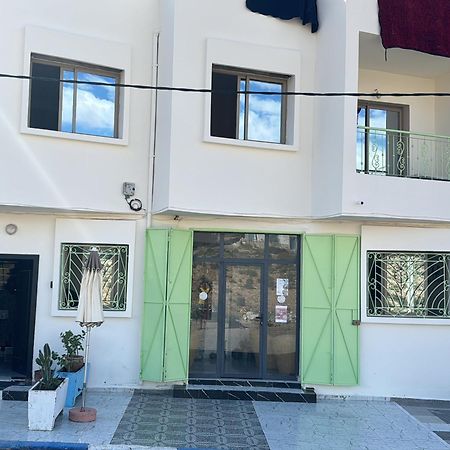 Soraya Guest House Surf Camp & Restaurant イムスワン エクステリア 写真