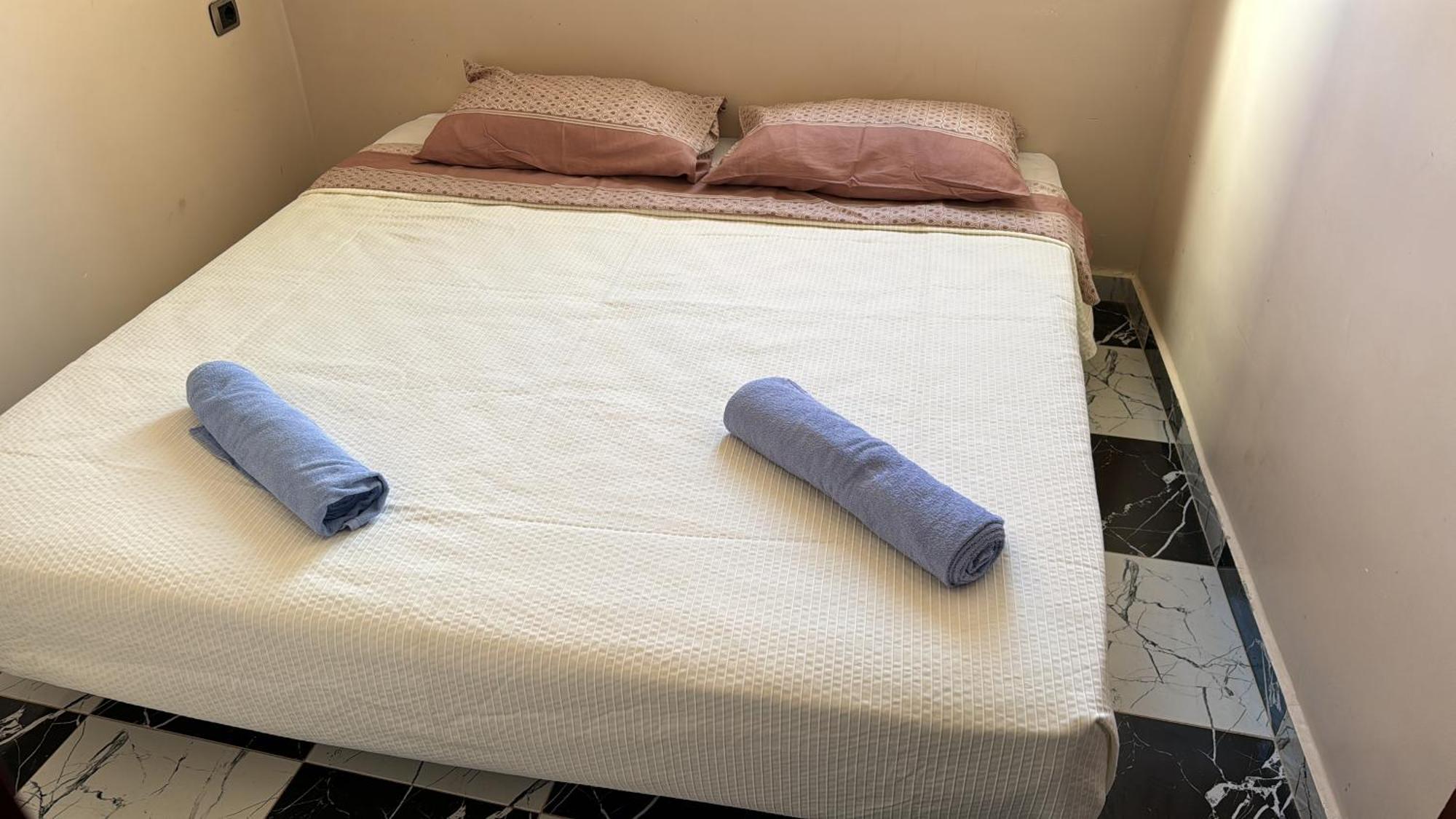Soraya Guest House Surf Camp & Restaurant イムスワン エクステリア 写真